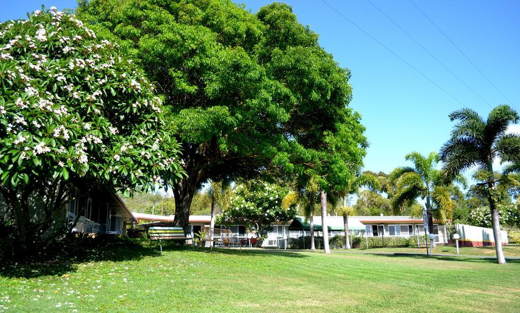 Ocean View Motel Bowen Exterior photo